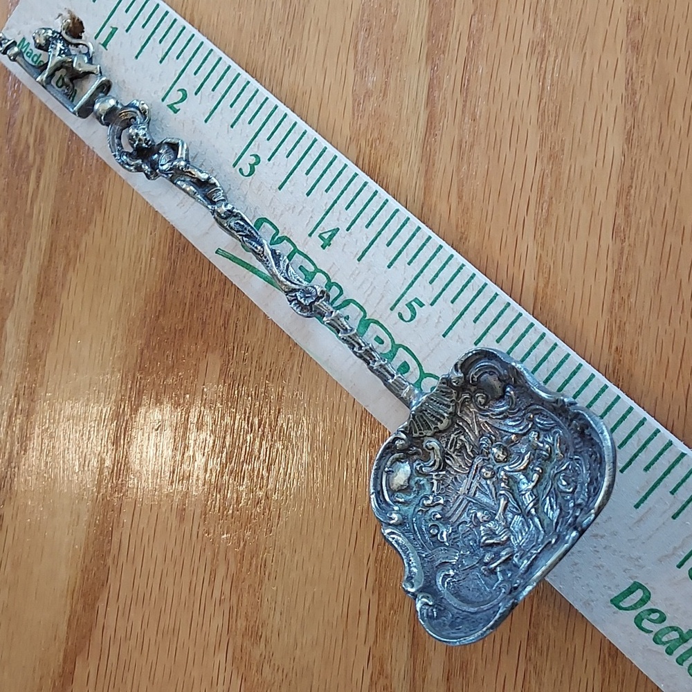 1930's Ornate Gothic Shovel spoon - Picture 4 of 4